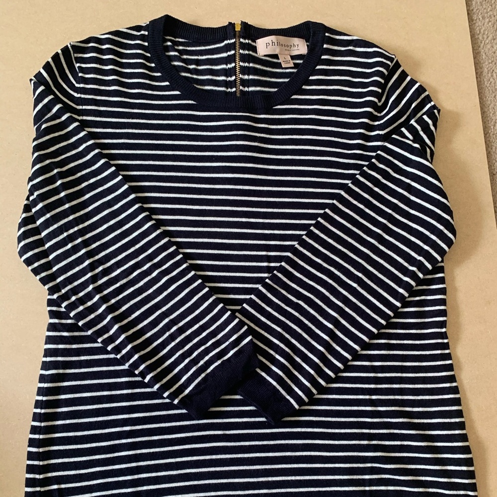 Light weight cropped sweater